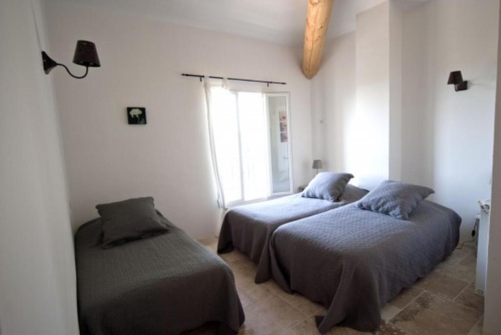 Maison D'Hotes Bastide St Victor A 2,5 Kilometres De Lourmarin Puyvert Zimmer foto