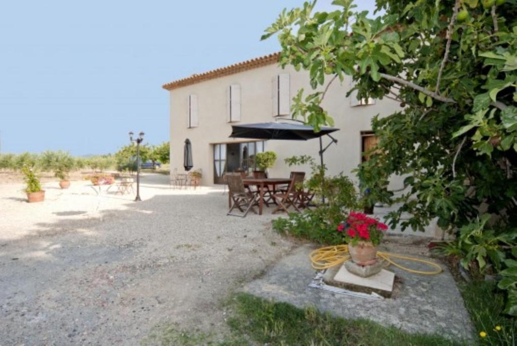 Maison D'Hotes Bastide St Victor A 2,5 Kilometres De Lourmarin Puyvert Zimmer foto